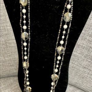 Premier Designs necklace and earrings